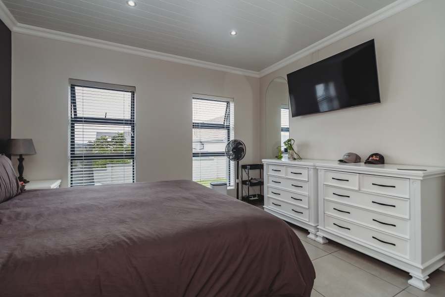 3 Bedroom Property for Sale in Blue Mountain Village Western Cape